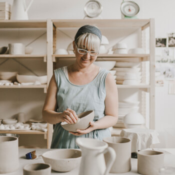 Simone Winterwares, pottery teacher